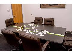 logo on table
